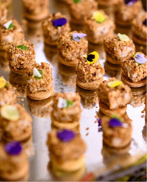 buffet catering in villa